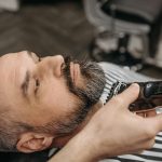 Tunsori pentru păr subțire: ghidul complet al bărbaților moderni